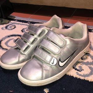 Nike Velcro shoes kids